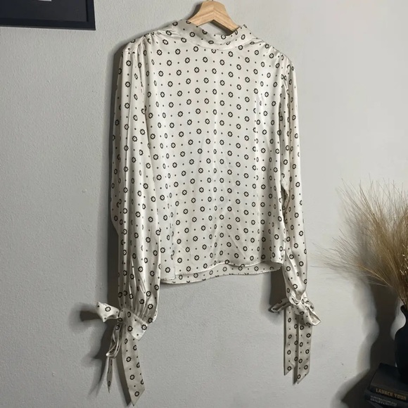 Anine Bing blouse silk long sleeve Esther pattern tie too in champagne. - Picture 3 of 8